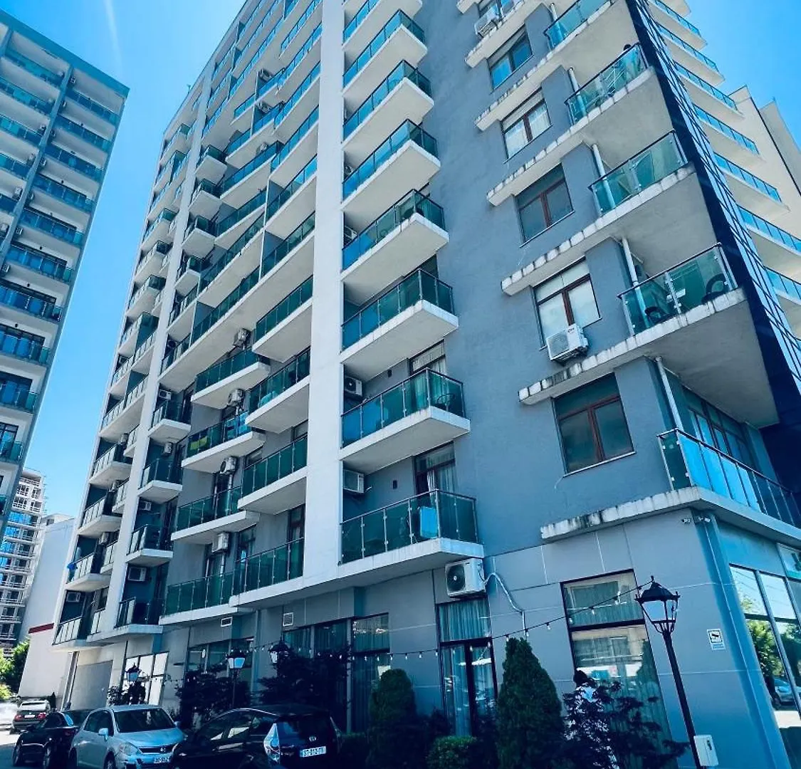 Ekas Seaside Apartment 바투미 조지아